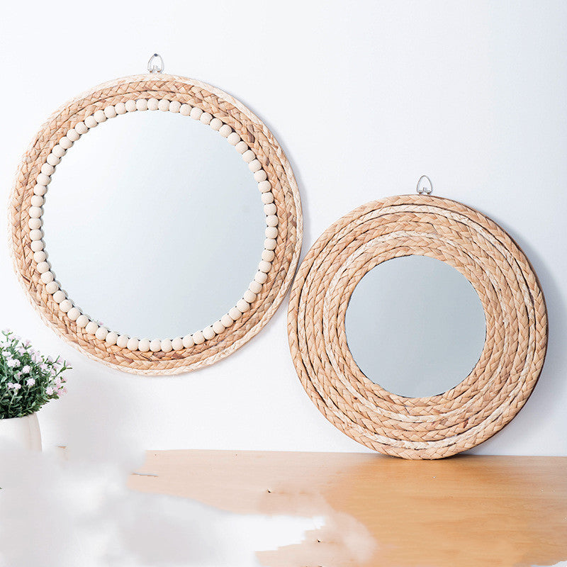 RoundReflect™   | Wall-Mounted Round Mirror